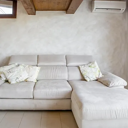 Apartment Ognina Dependances With Pool By Wonderful Italy